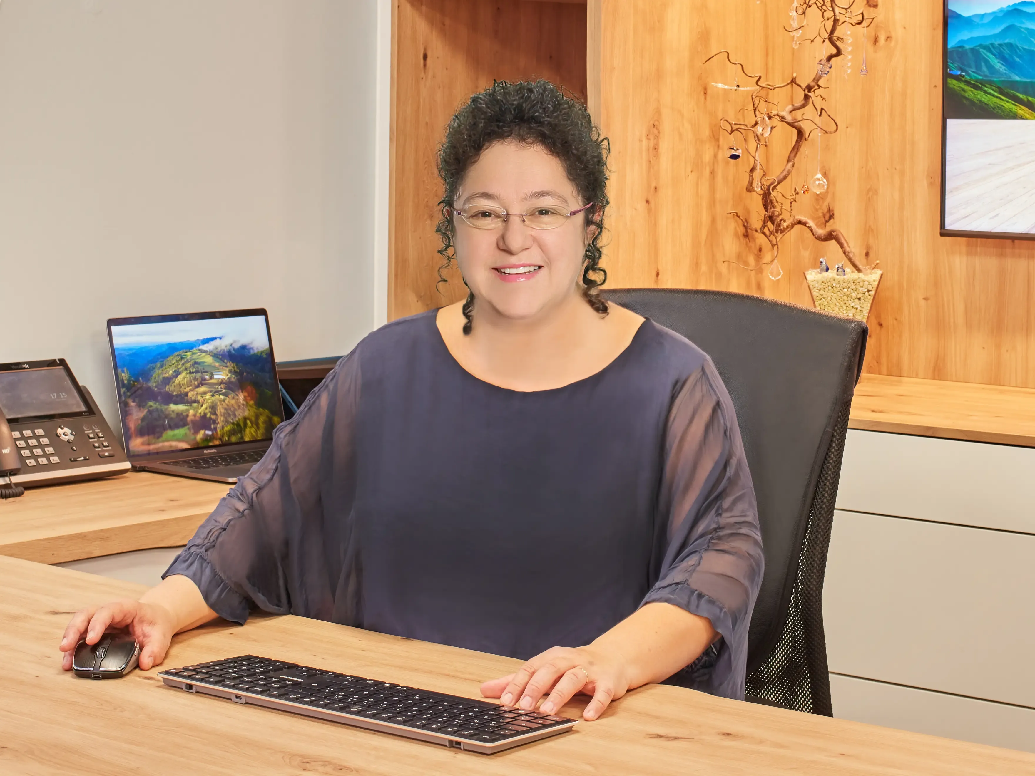 Dr. med. Sandra Kurbin in der Praxis